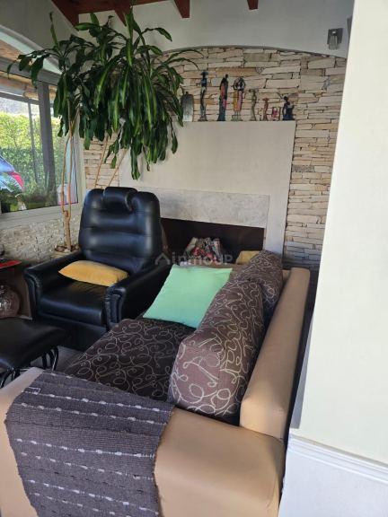 Casa en Venta en Juana Koslay, San Luis