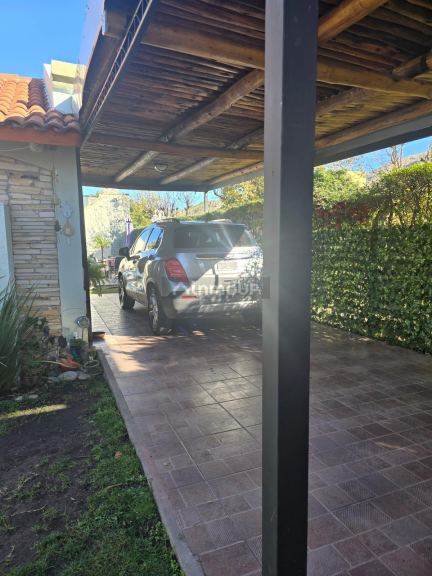 Casa en Venta en Juana Koslay, San Luis