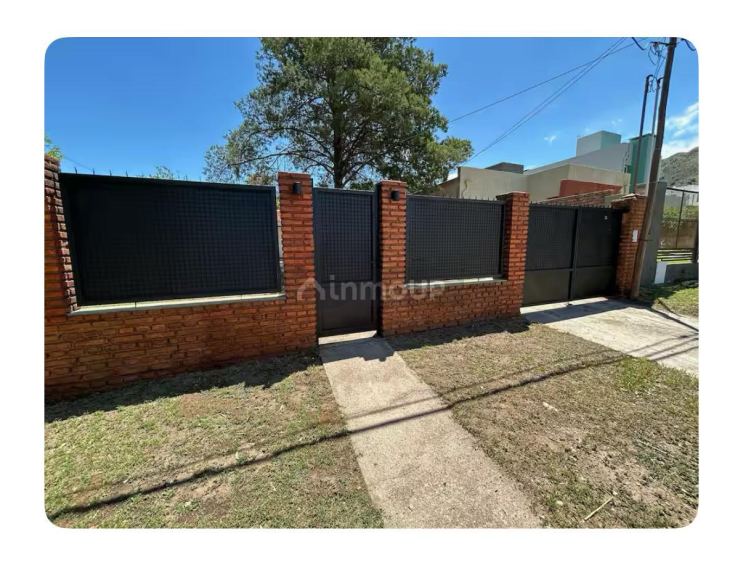 Casa en Venta en Juana Koslay, San Luis