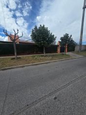 Juan Martín de Pueyrredón DR BERNADO HOUSSAY ENTRE CALLES SAN JOSE Y CAMINOS DE LAS SIERRAS