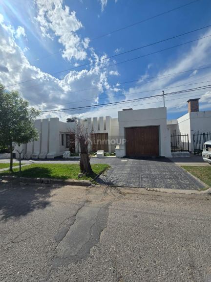 Juan Martín de Pueyrredón BARRIO CERROS AZULES, CALLE JOSE HERNANDEZ ENTRE LEANDRO N ALEM Y VICTOR TULA