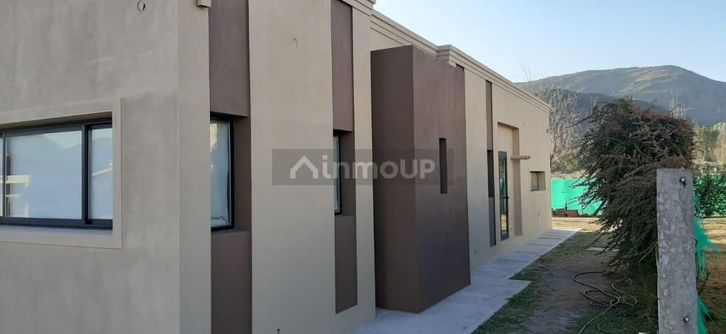 Casa en Venta en Juana Koslay, San Luis