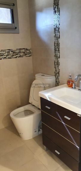 Casa en Venta en Juana Koslay, San Luis