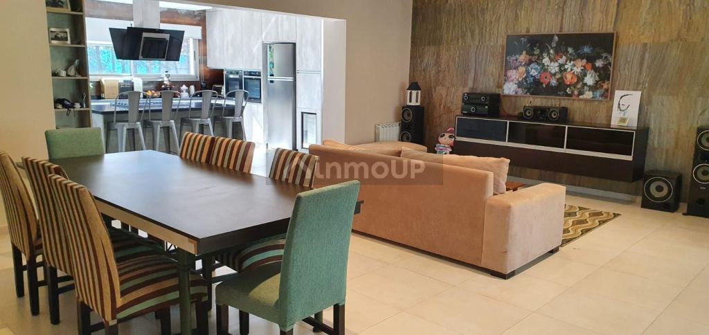 Casa en Venta en Juana Koslay, San Luis