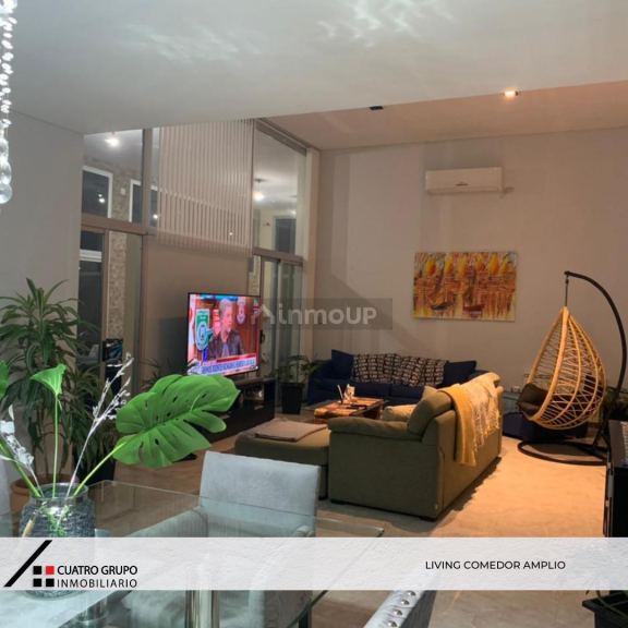 Casa en Venta en Juana Koslay, San Luis