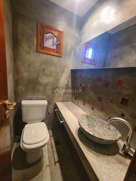 Casa en Venta en Juana Koslay, San Luis