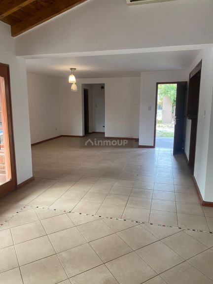 Casa en Venta en Juana Koslay, San Luis