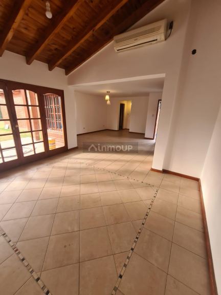 Casa en Venta en Juana Koslay, San Luis
