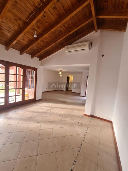 Casa en Venta en Juana Koslay, San Luis