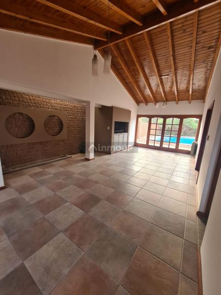 Casa en Venta en Juana Koslay, San Luis