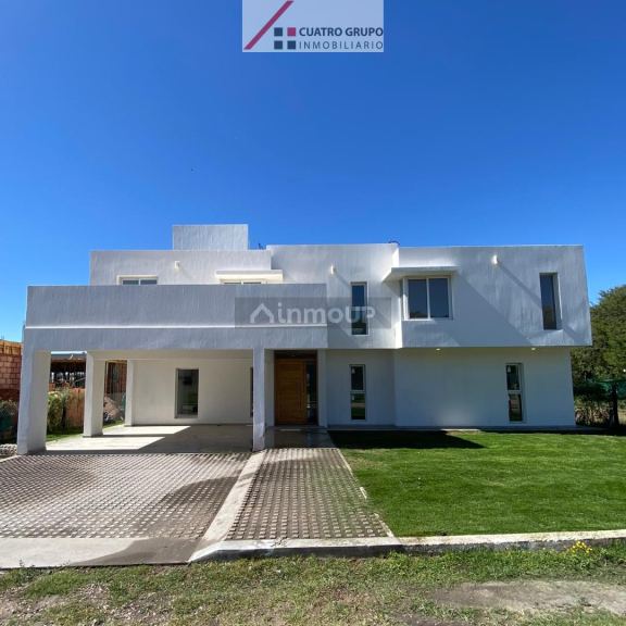 Casa en Venta en Juana Koslay, San Luis