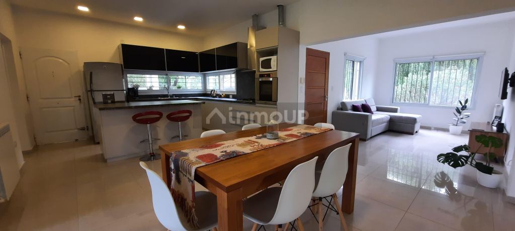 Casa en Venta en Juana Koslay, San Luis