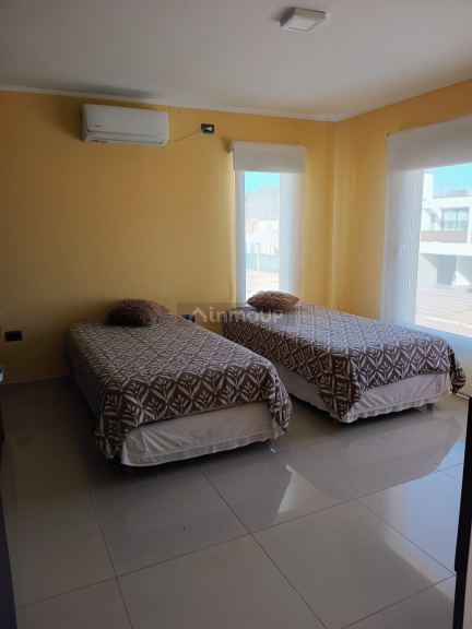 Casa en Venta en Juana Koslay, San Luis
