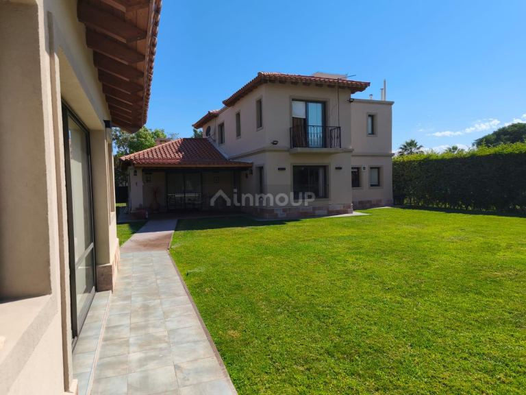 Casa en Venta en Lujan de Cuyo, Mendoza