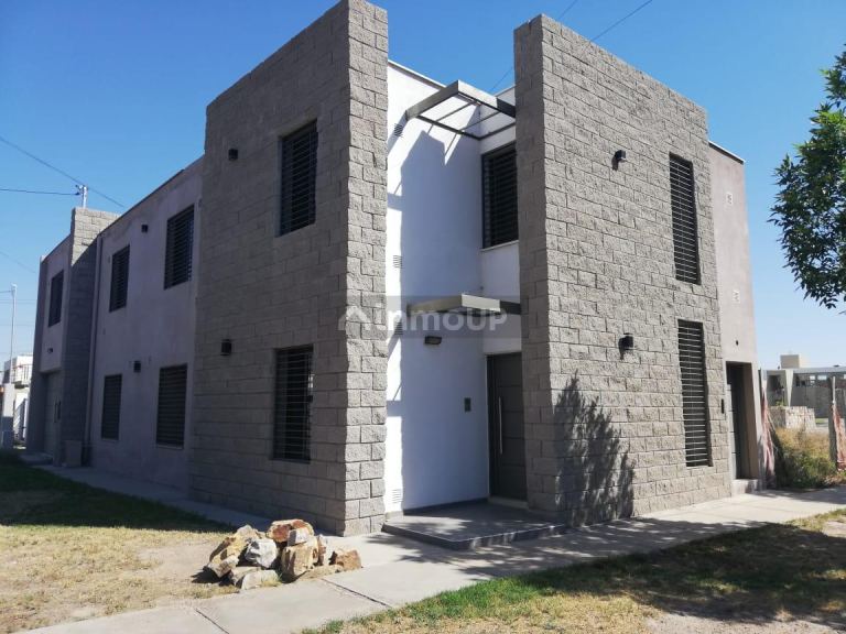 Oficina en Alquiler en San Martin, Mendoza