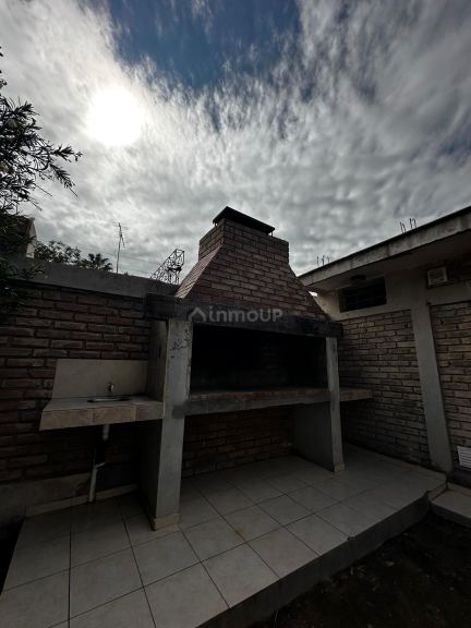 Casa en Venta en Rivadavia, Mendoza