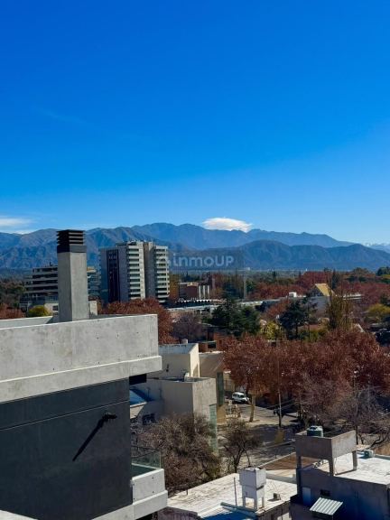 Departamento en Alquiler en Capital, Mendoza