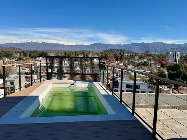Departamento en Alquiler en Capital, Mendoza