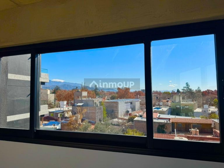 Departamento en Alquiler en Capital, Mendoza