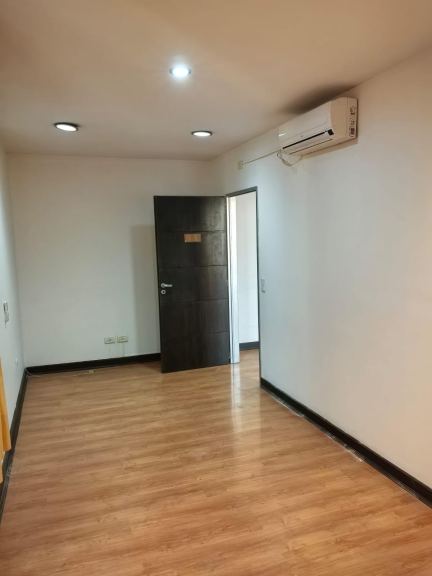 Oficina en Venta en Capital, Mendoza