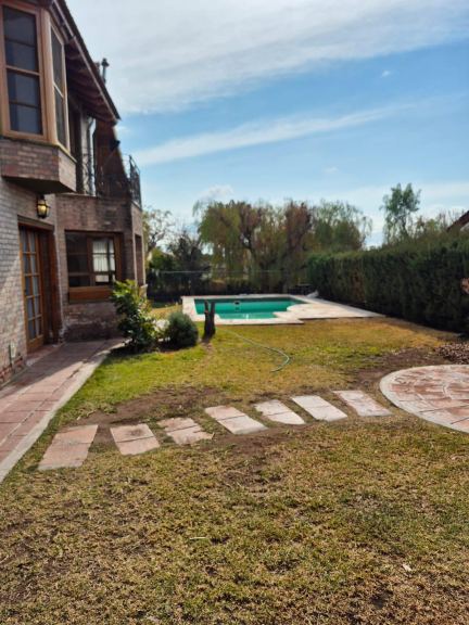 Casa en Alquiler en Capital, Mendoza
