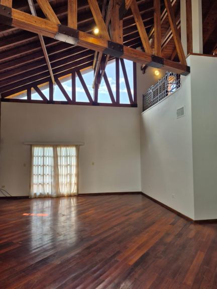 Casa en Alquiler en Capital, Mendoza