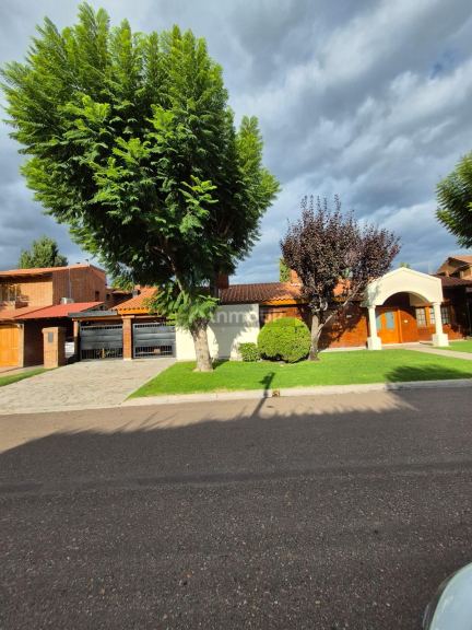 Casa en Venta en Godoy Cruz, Mendoza