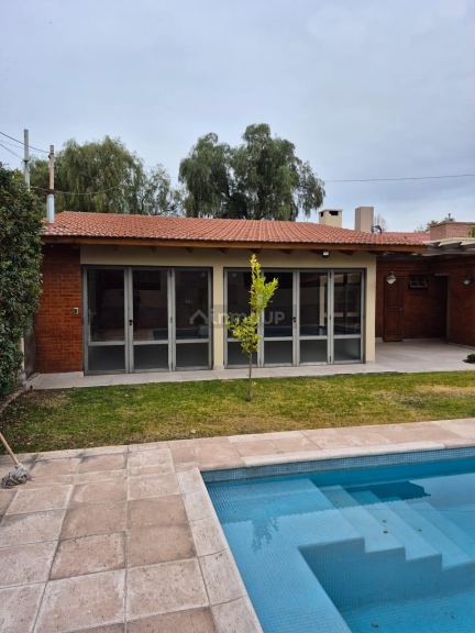 Casa en Venta en Godoy Cruz, Mendoza