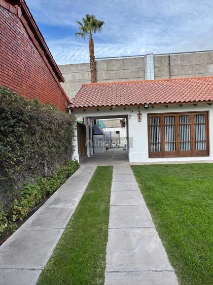 Casa en Alquiler en Godoy Cruz, Mendoza