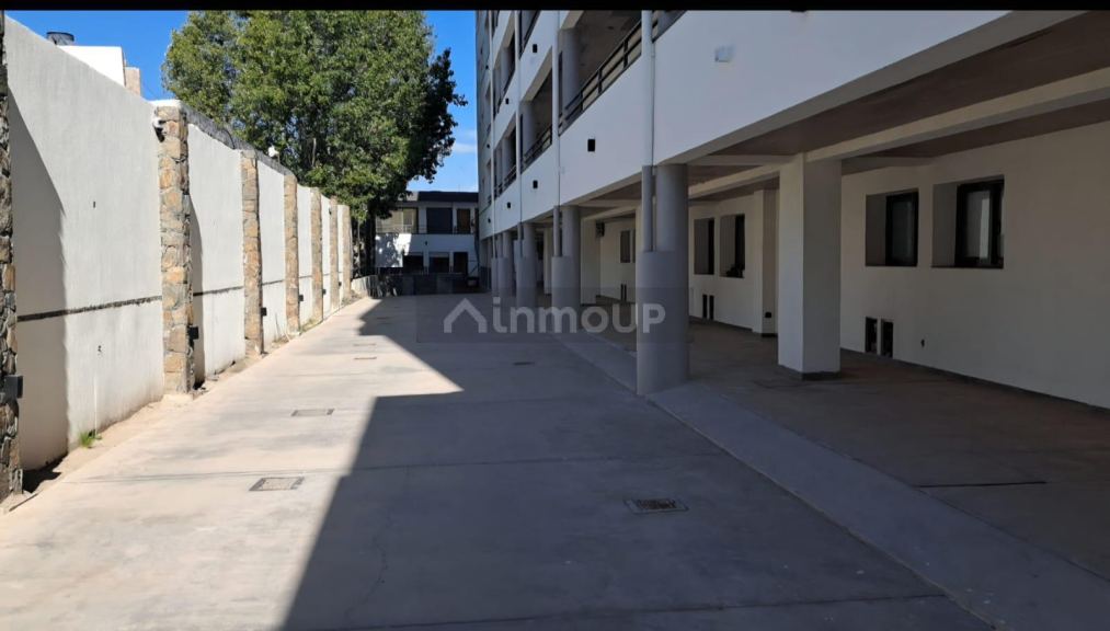 Cochera en Venta en Lujan de Cuyo, Mendoza
