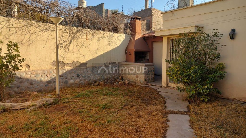 Casa en Alquiler en Guaymallen, Mendoza - $ 890.000 | Inmoup - 14