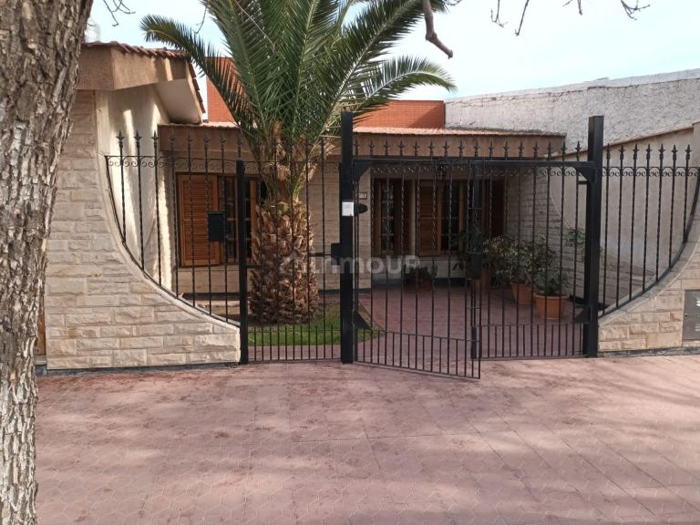 Casa en Venta en Las Heras, Mendoza