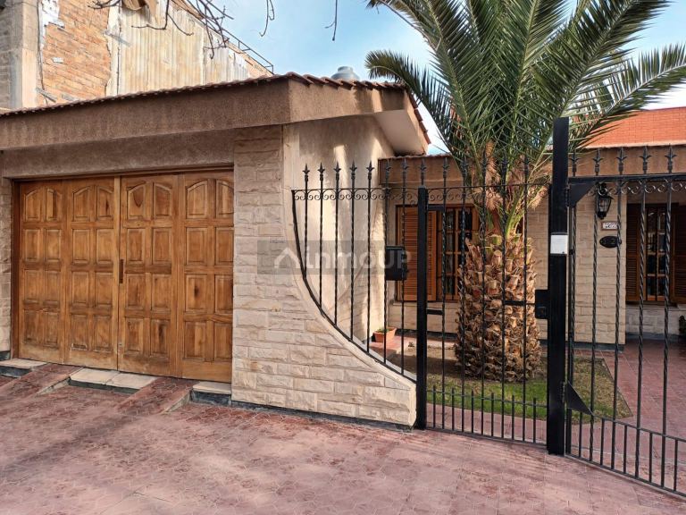 Casa en Venta en Las Heras, Mendoza