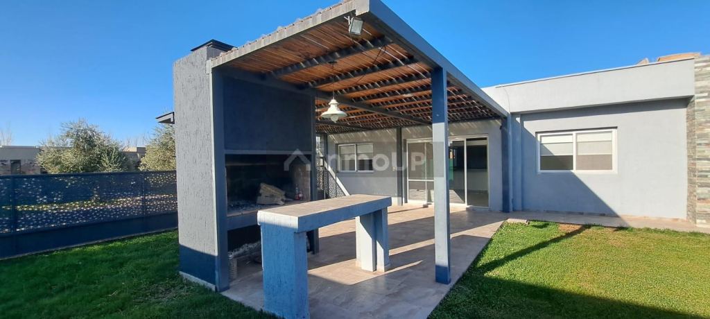 Casa en Alquiler en Maipu, Mendoza