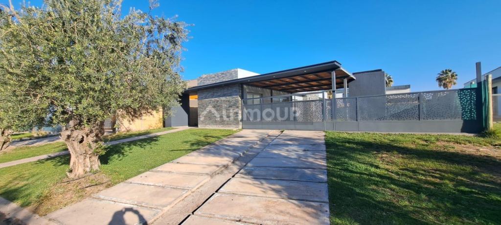 Casa en Alquiler en Maipu, Mendoza