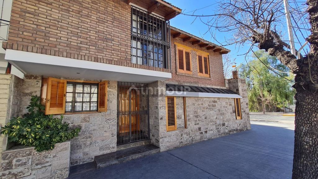Casa en Venta en Capital, Mendoza