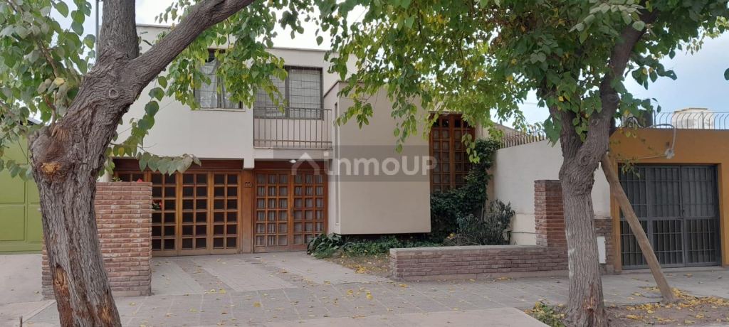 Casa en Venta en Guaymallen, Mendoza