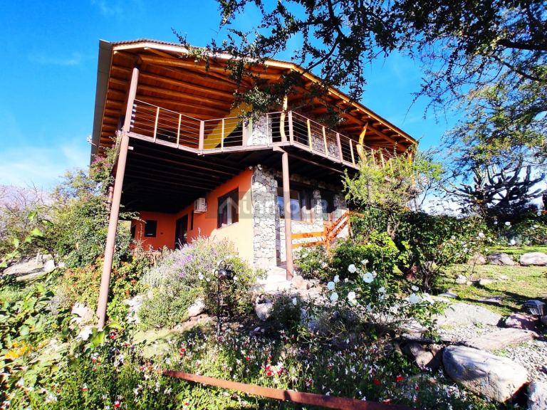 Chalet en Venta en San Javier, Cordoba