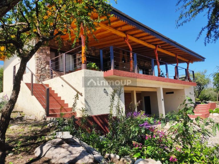 Chalet en Venta en San Javier, Cordoba