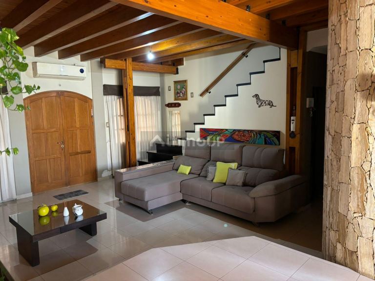 Casa en Venta en Guaymallen, Mendoza