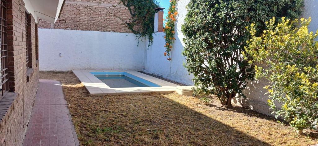 Casa en Alquiler en Guaymallen, Mendoza