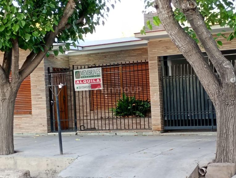 Casa en Alquiler en Guaymallen, Mendoza