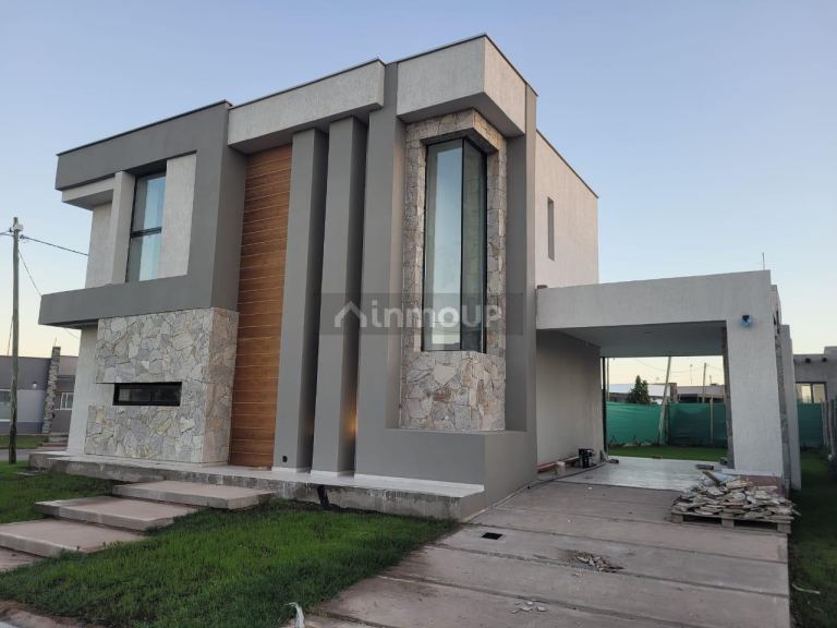 Casa en Venta en Guaymallen, Mendoza