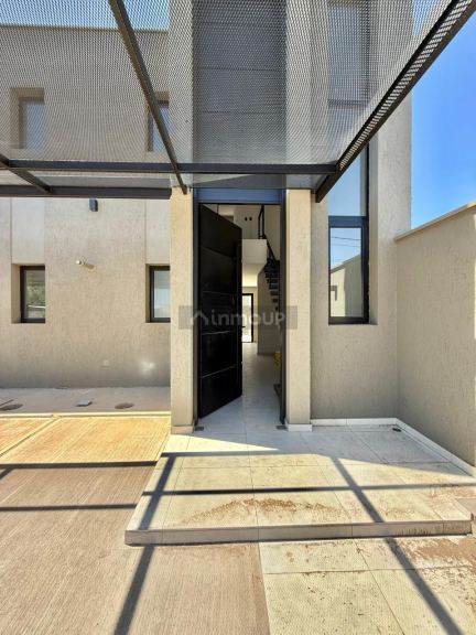 Duplex en Venta en Maipu, Mendoza