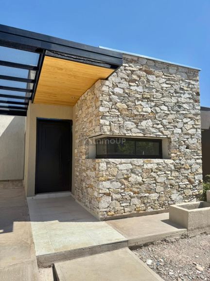 Casa en Venta en Maipu, Mendoza