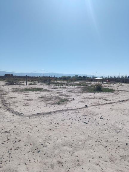 Lote en Venta en Maipu, Mendoza
