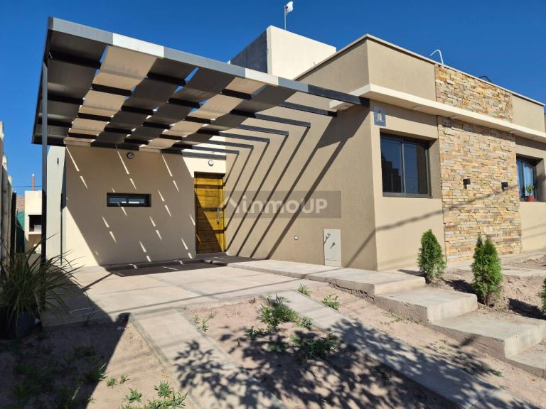 Casa en Venta en Maipu, Mendoza