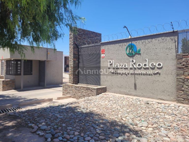 Duplex en Venta en Guaymallen, Mendoza