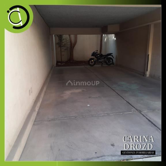 Cochera en Venta en Godoy Cruz, Mendoza