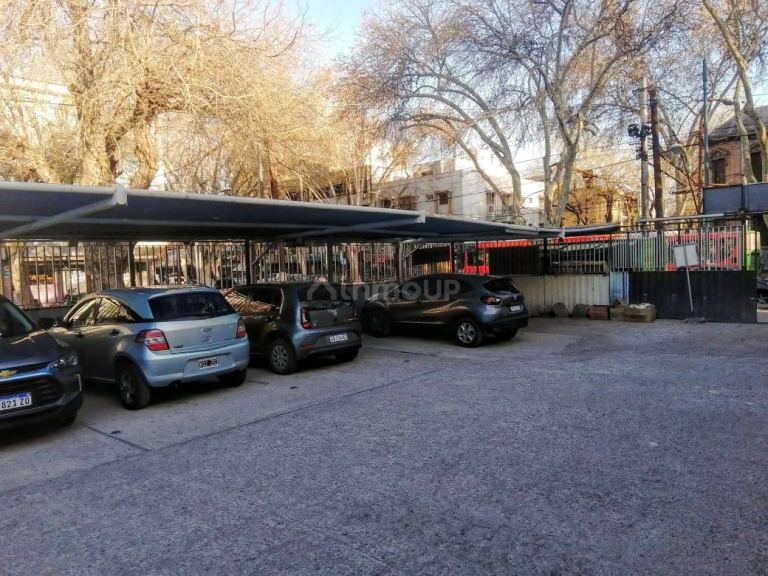 Cochera en Venta en Capital, Mendoza